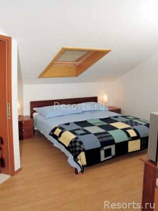 Vila Jidro 9